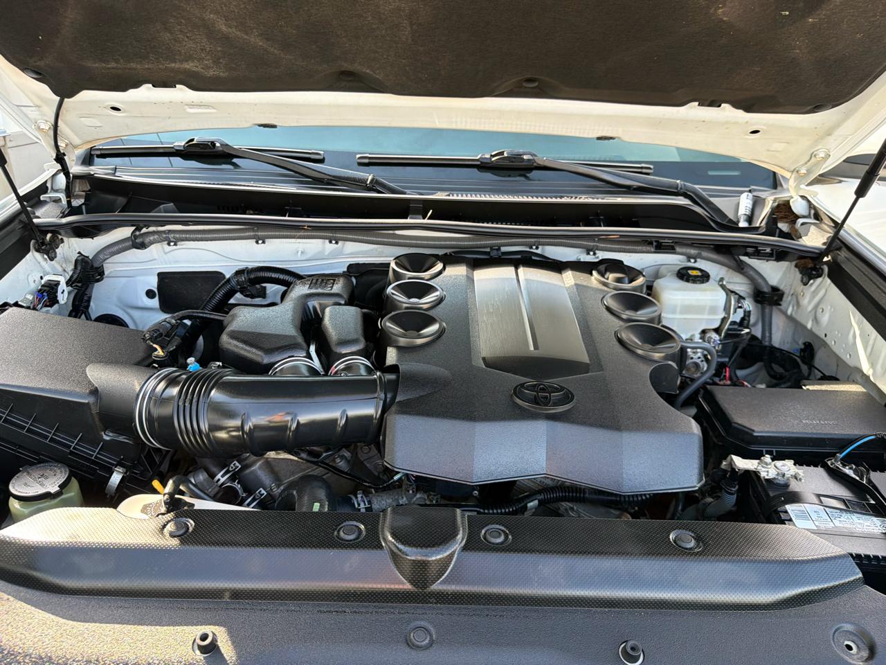 Toyota 4Runner SR5 4WD V6 2018