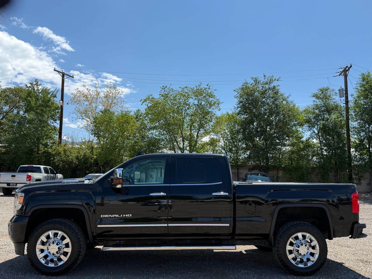GMC Sierra 2500HD 4WD Crew Cab 153.7" Denali 2018