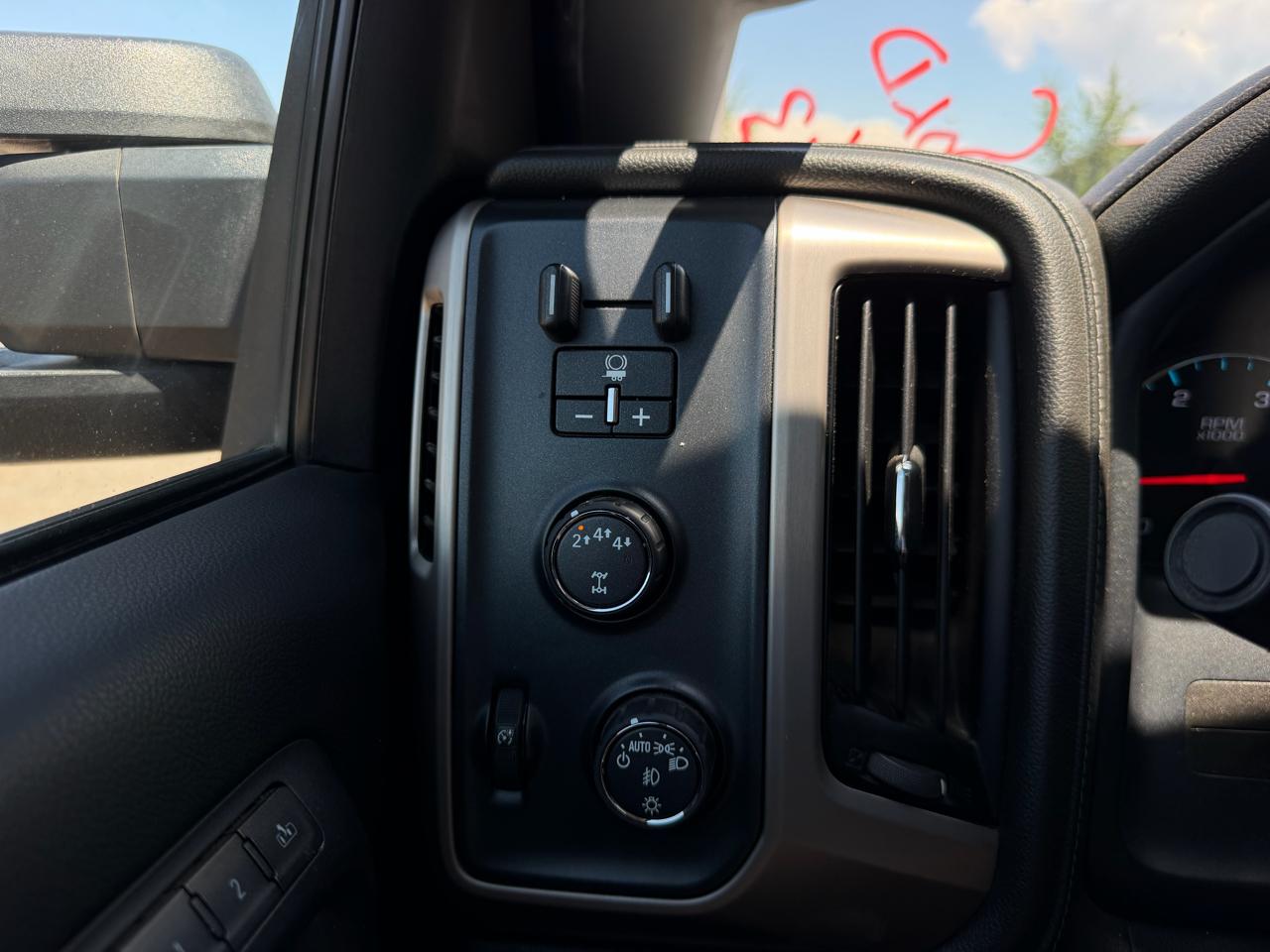 GMC Sierra 2500HD 4WD Crew Cab 153.7" Denali 2018