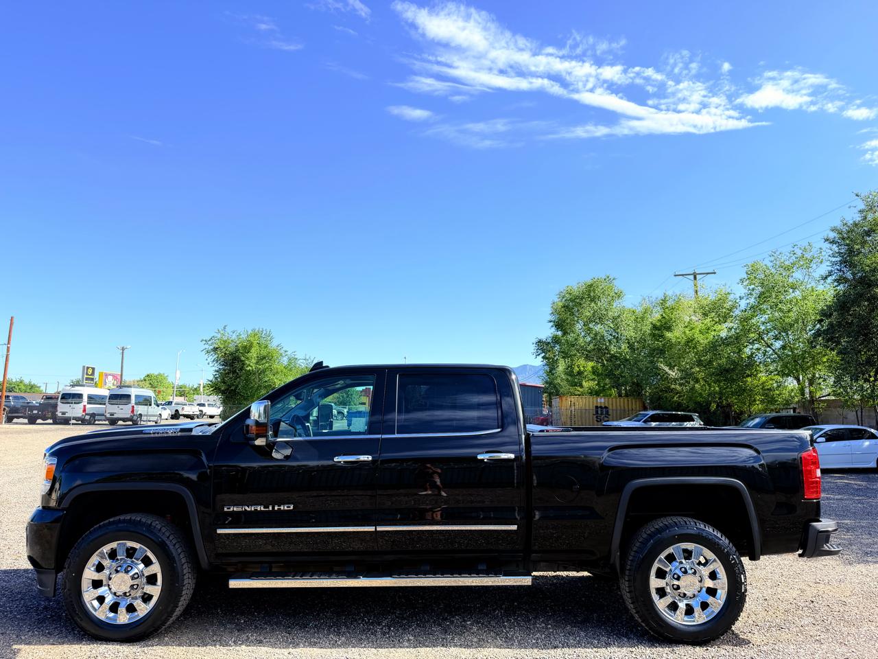 GMC Sierra 2500HD 4WD Crew Cab 153.7" Denali 2018
