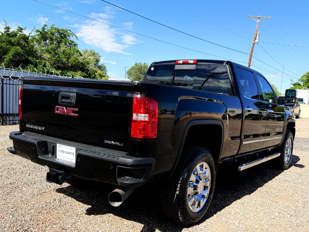 GMC Sierra 2500HD 4WD Crew Cab 153.7" Denali 2018
