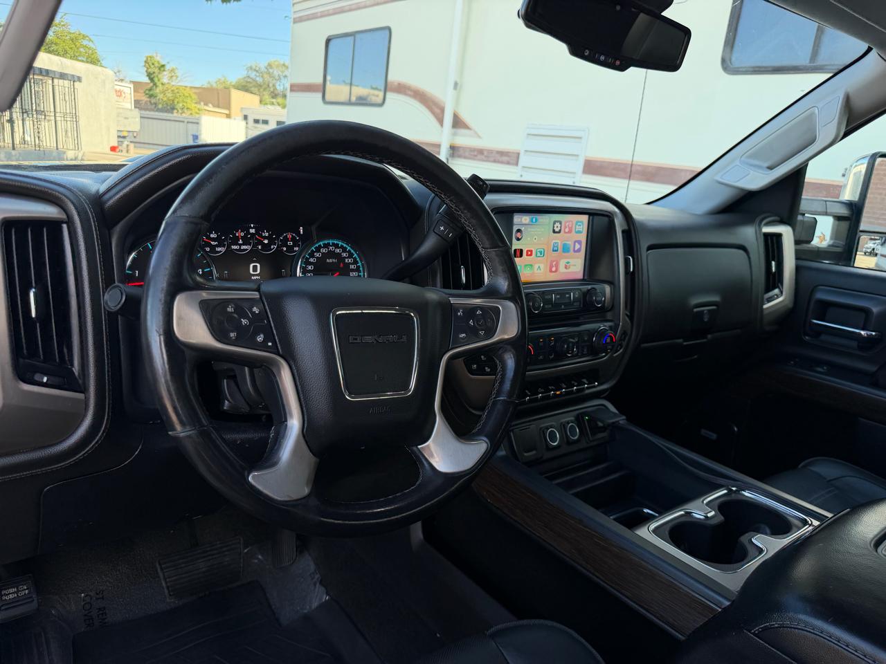 GMC Sierra 2500HD 4WD Crew Cab 153.7" Denali 2018