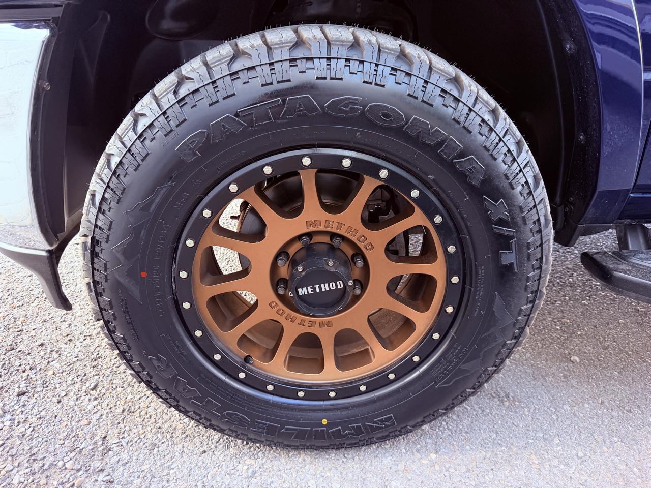 RAM 3500 Laramie 4x4 Crew Cab 8' Box 2022