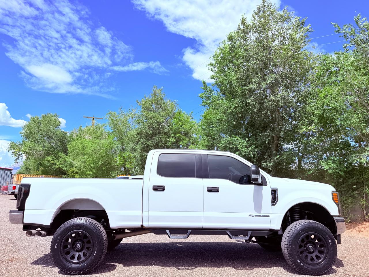 Ford Super Duty F-250 SRW XLT 4WD SuperCab 6.75' Box 2019