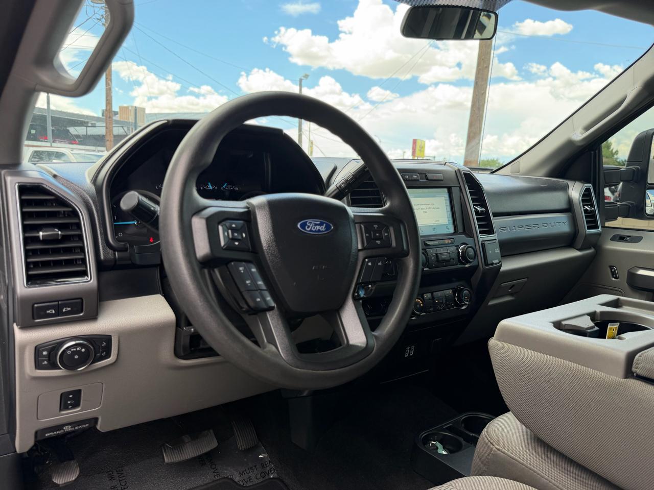 Ford Super Duty F-250 SRW XLT 4WD SuperCab 6.75' Box 2019