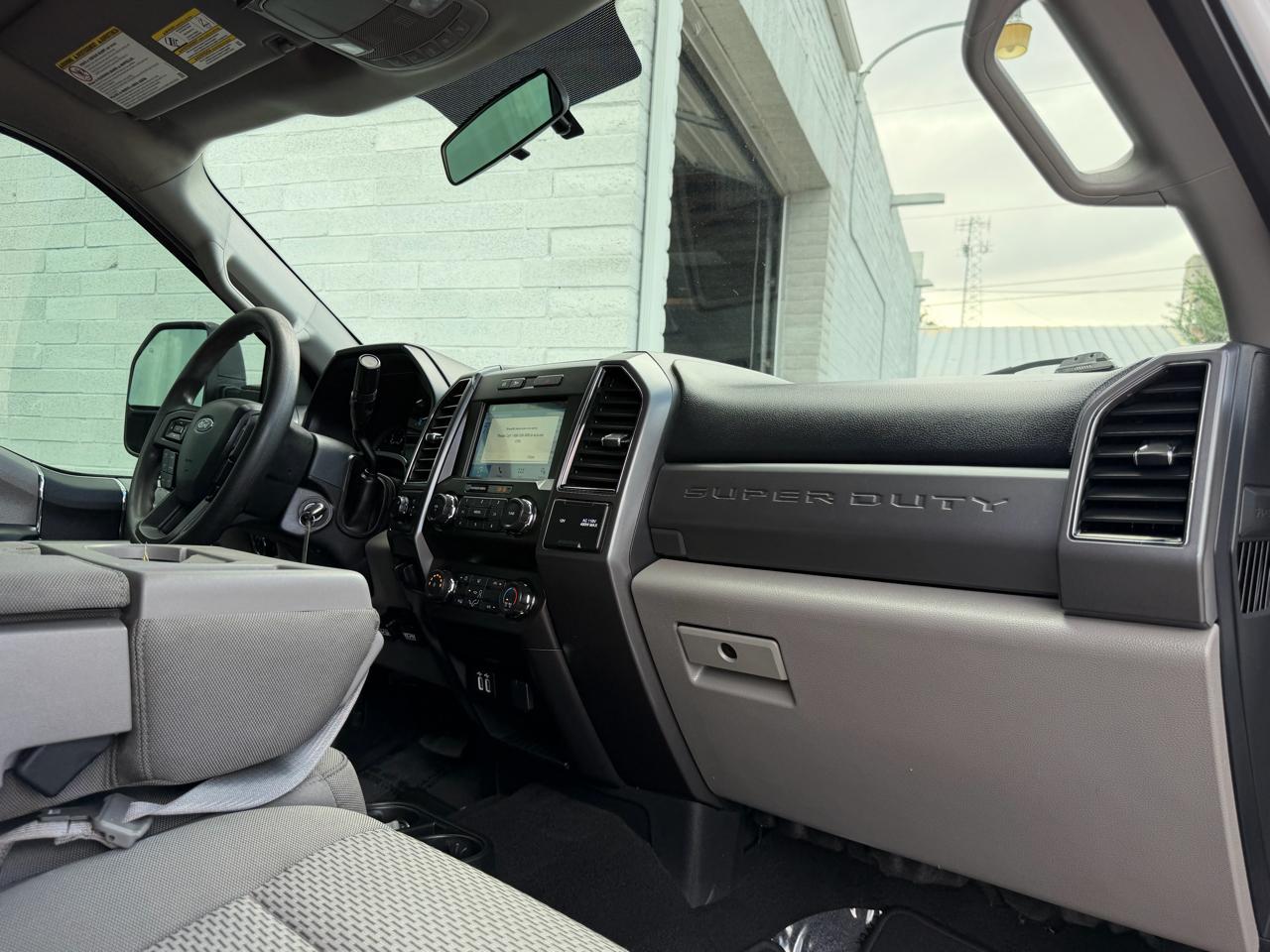 Ford Super Duty F-250 SRW XLT 4WD SuperCab 6.75' Box 2019