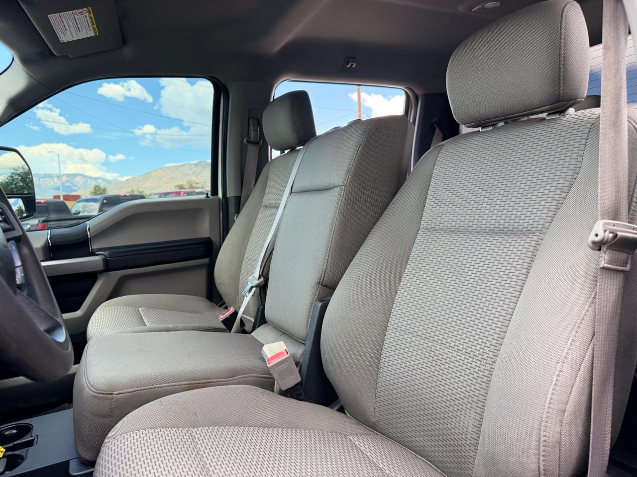 Ford Super Duty F-250 SRW XLT 4WD SuperCab 6.75' Box 2019