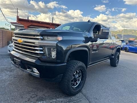 2021 Chevrolet Silverado 2500HD 4WD Crew Cab 159" High Country