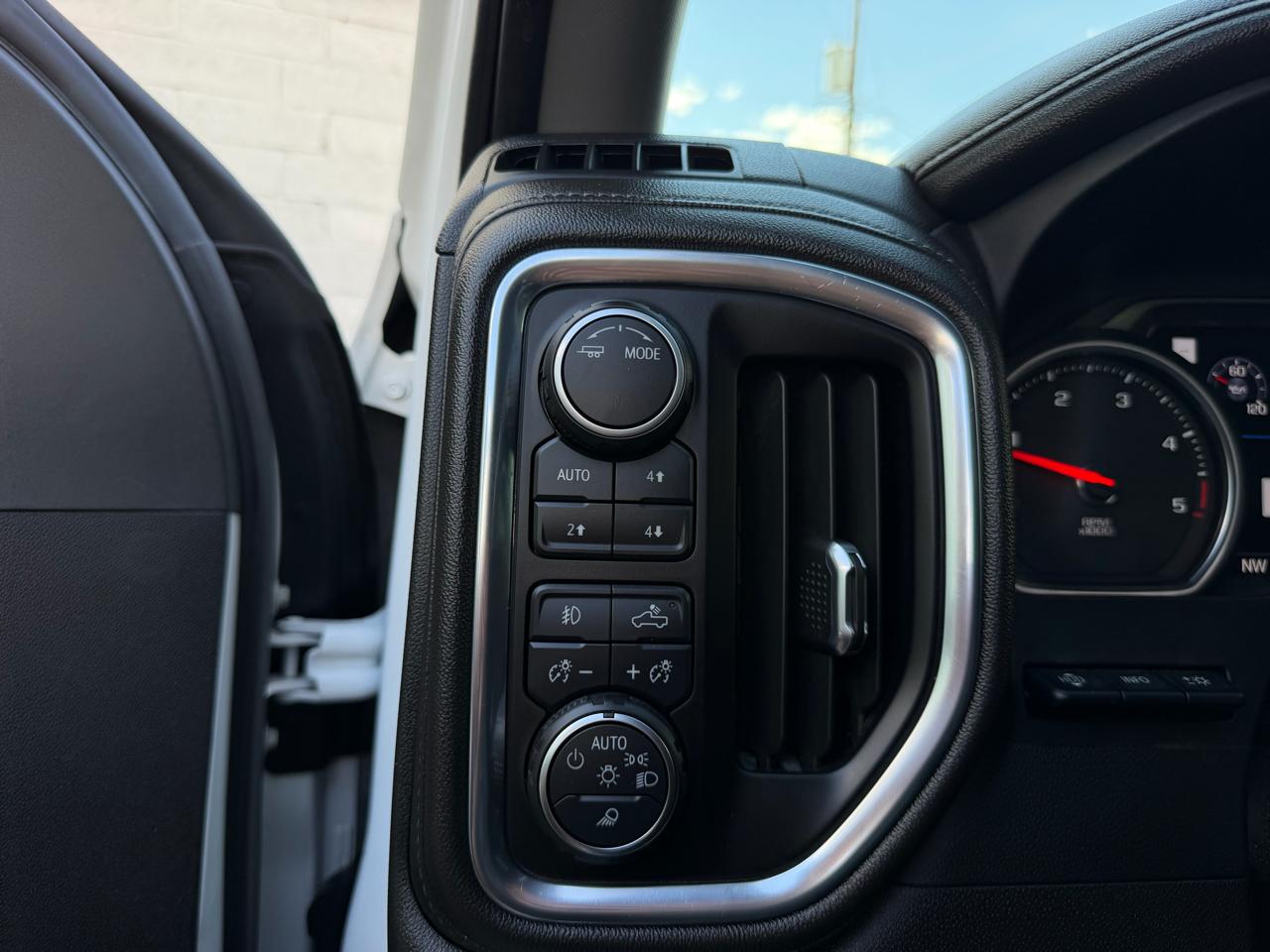 Chevrolet Silverado 2500HD 4WD Crew Cab 172" LTZ 2022