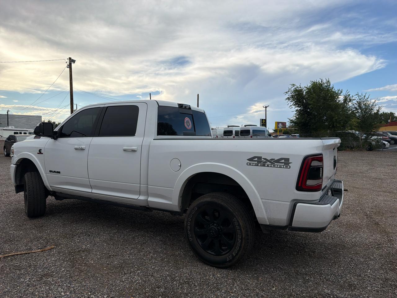 RAM 2500 Laramie 4x4 Crew Cab 6'4" Box 2021