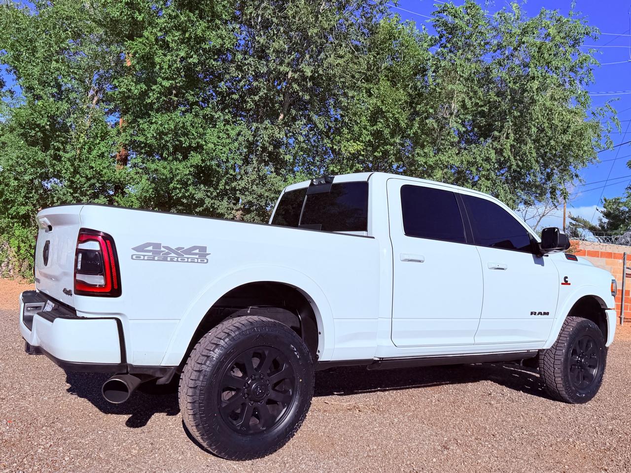 RAM 2500 Laramie 4x4 Crew Cab 6'4" Box 2021