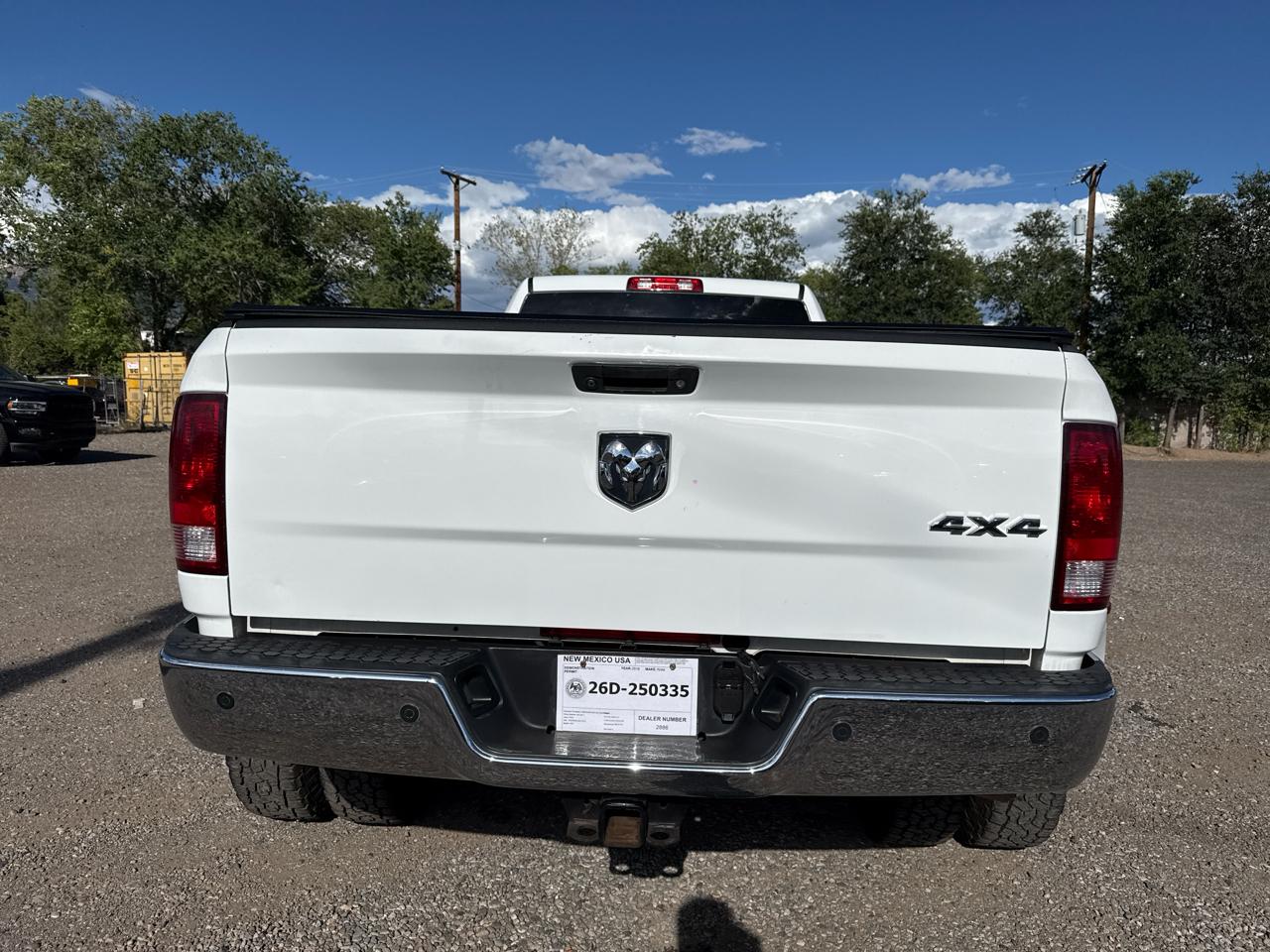 RAM 3500 Tradesman 4x4 Crew Cab 8' Box 2018