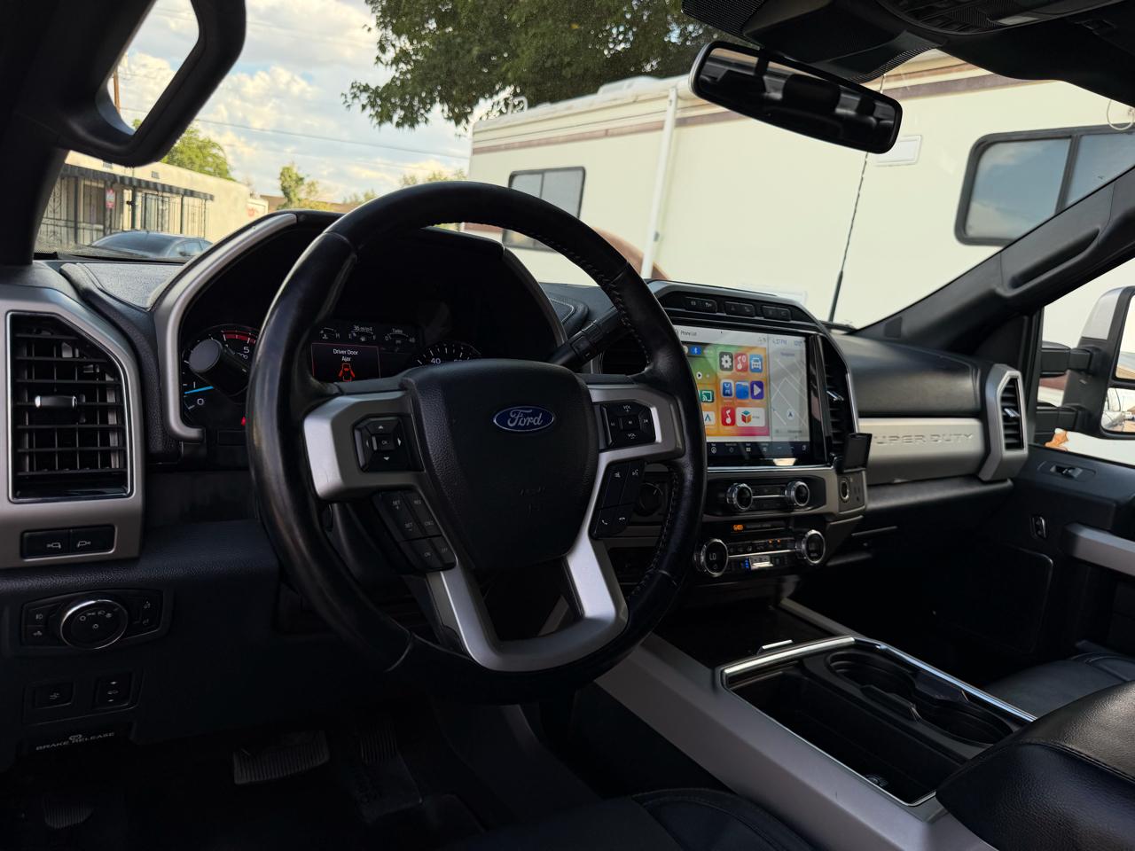 Ford Super Duty F-350 SRW Lariat 4WD Crew Cab 6.75' Box 2022