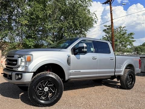2022 Ford Super Duty F-350 SRW Lariat 4WD Crew Cab 6.75' Box