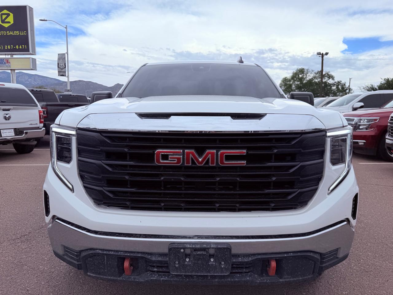 GMC Sierra 1500 2WD Reg Cab 126" Pro 2024
