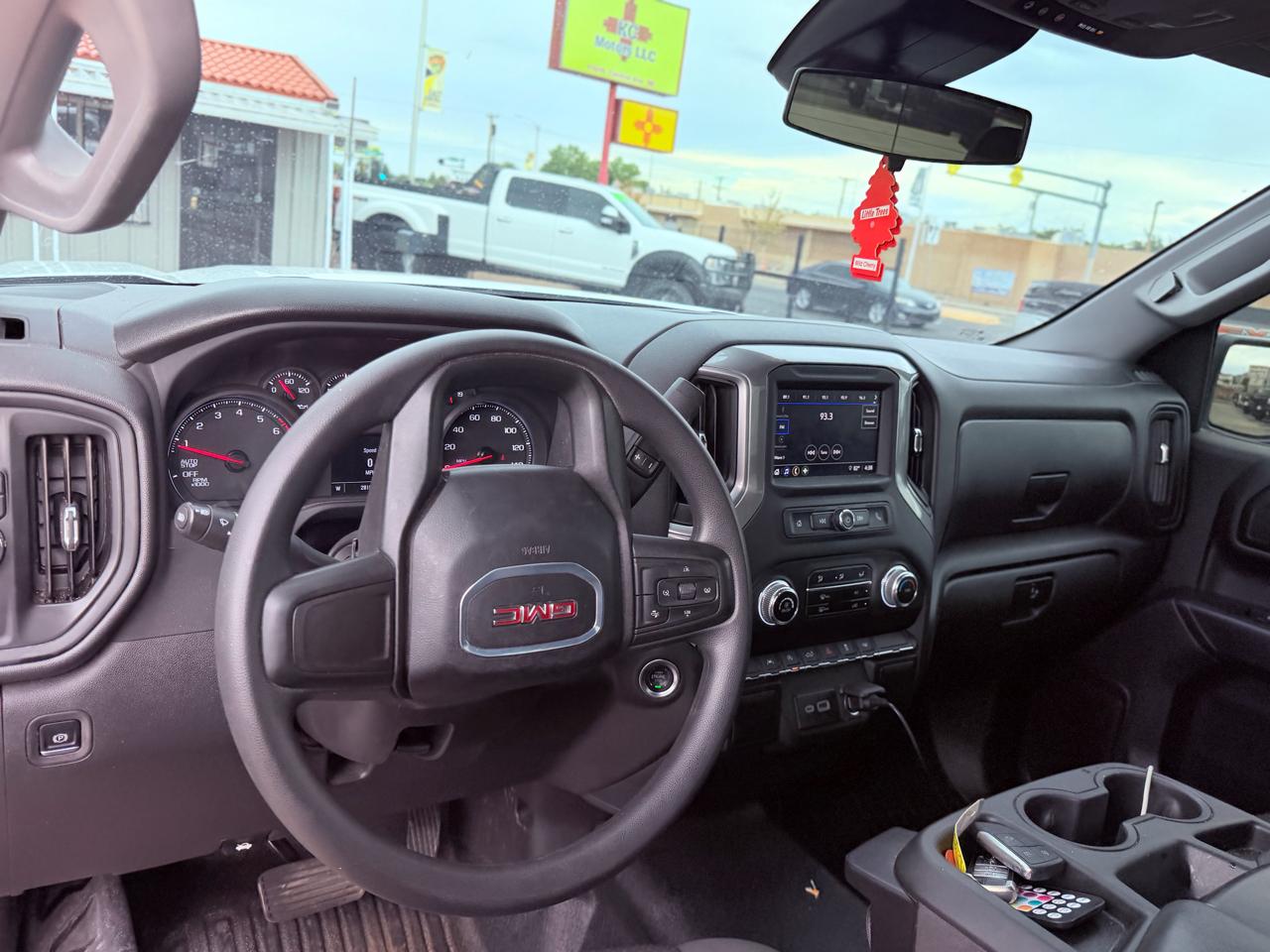 GMC Sierra 1500 2WD Reg Cab 126" Pro 2024