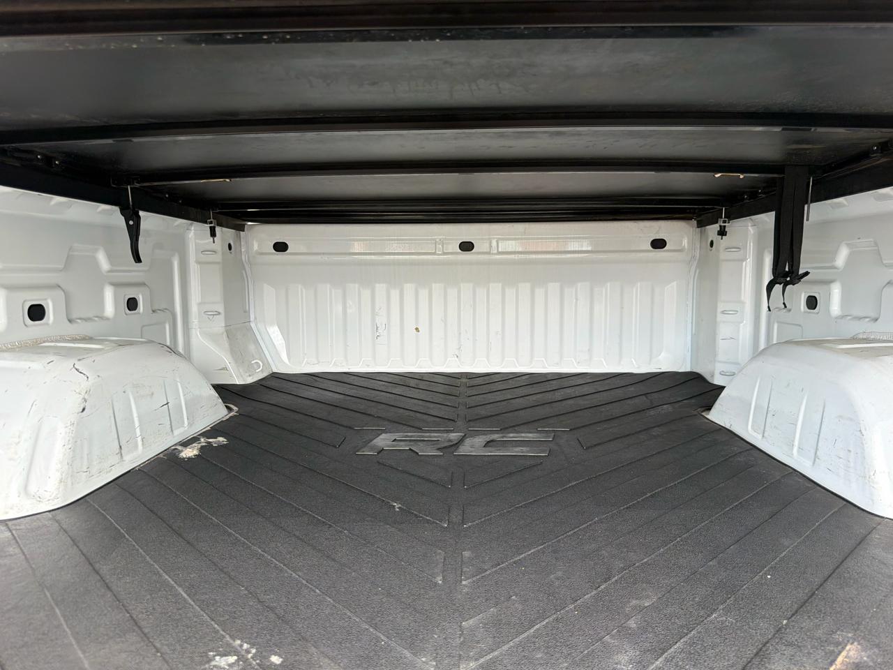 GMC Sierra 1500 2WD Reg Cab 126" Pro 2024