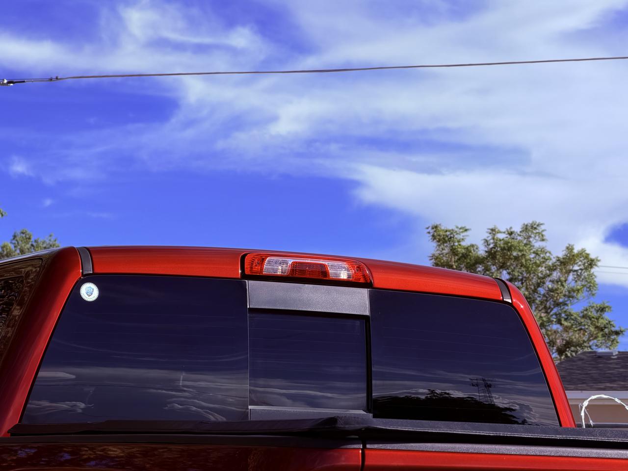 GMC Sierra 1500 4WD Crew Cab 143.5" SLT 2018