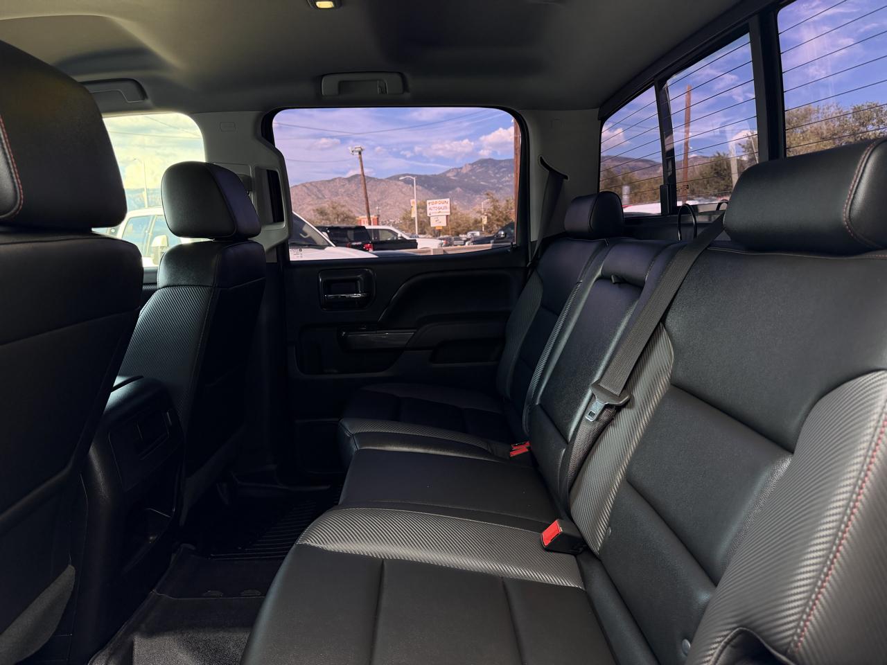 GMC Sierra 1500 4WD Crew Cab 143.5" SLT 2018