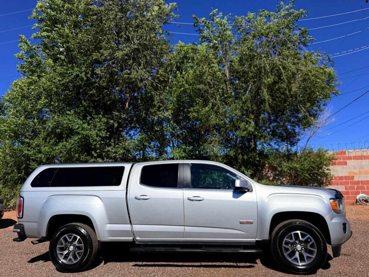 GMC Canyon 4WD Crew Cab 140.5" SLE 2016