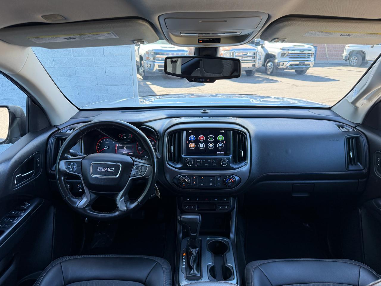 GMC Canyon 4WD Crew Cab 140.5" SLE 2016