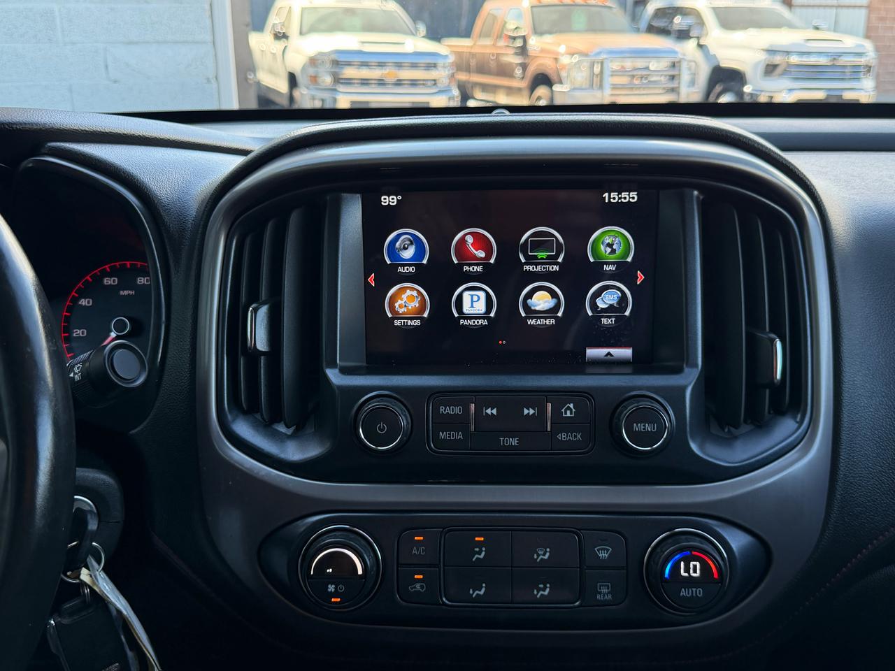 GMC Canyon 4WD Crew Cab 140.5" SLE 2016
