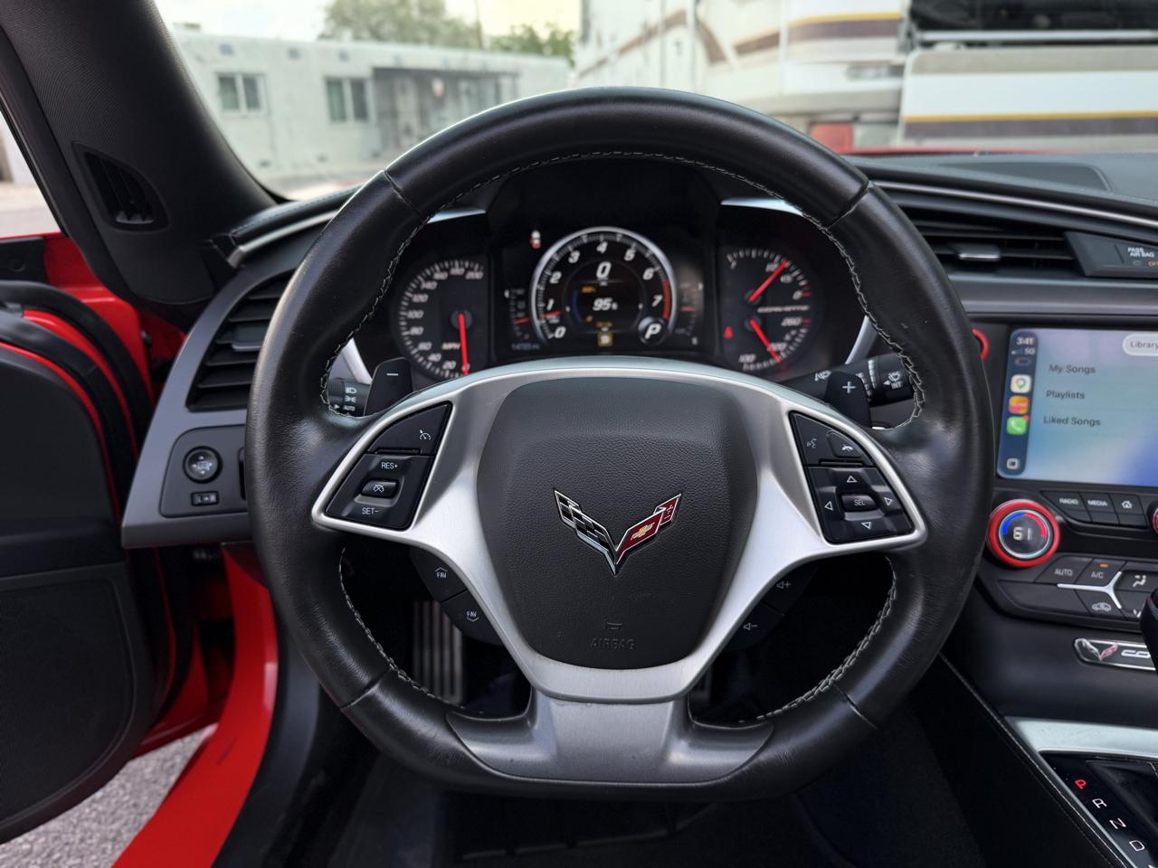 Chevrolet Corvette 2dr Stingray Cpe w/1LT 2019