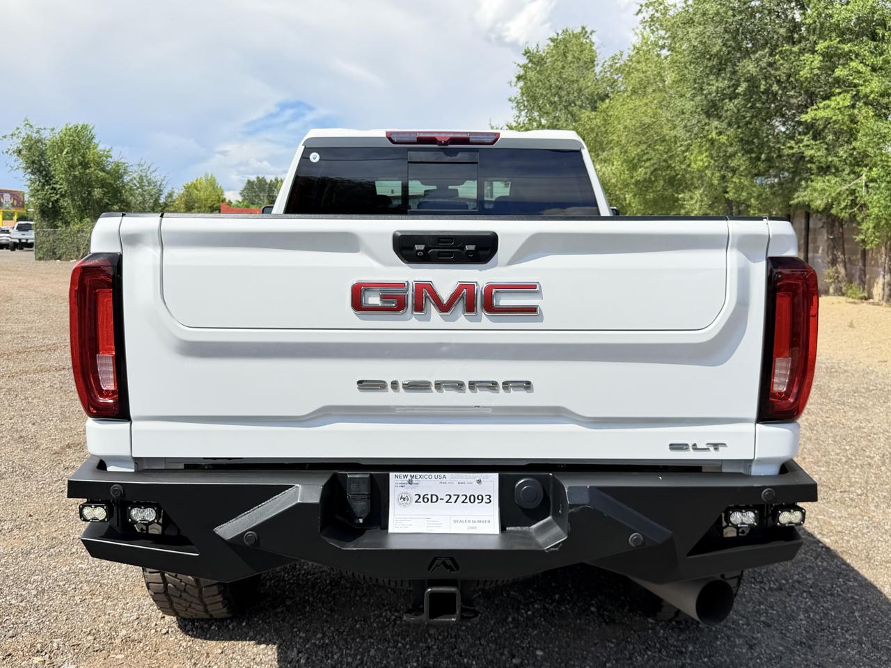 GMC Sierra 2500HD 4WD Crew Cab 159" SLT 2023