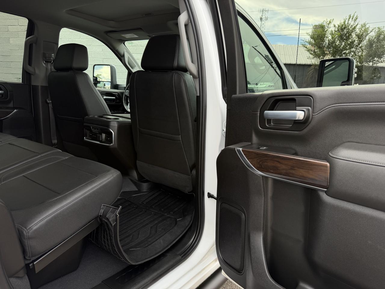 GMC Sierra 2500HD 4WD Crew Cab 159" SLT 2023