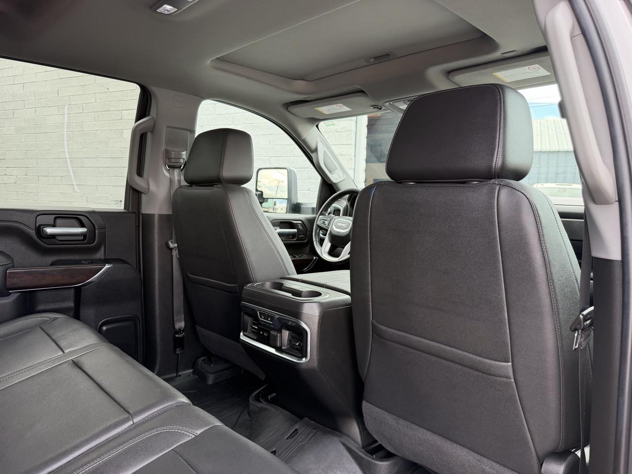 GMC Sierra 2500HD 4WD Crew Cab 159" SLT 2023