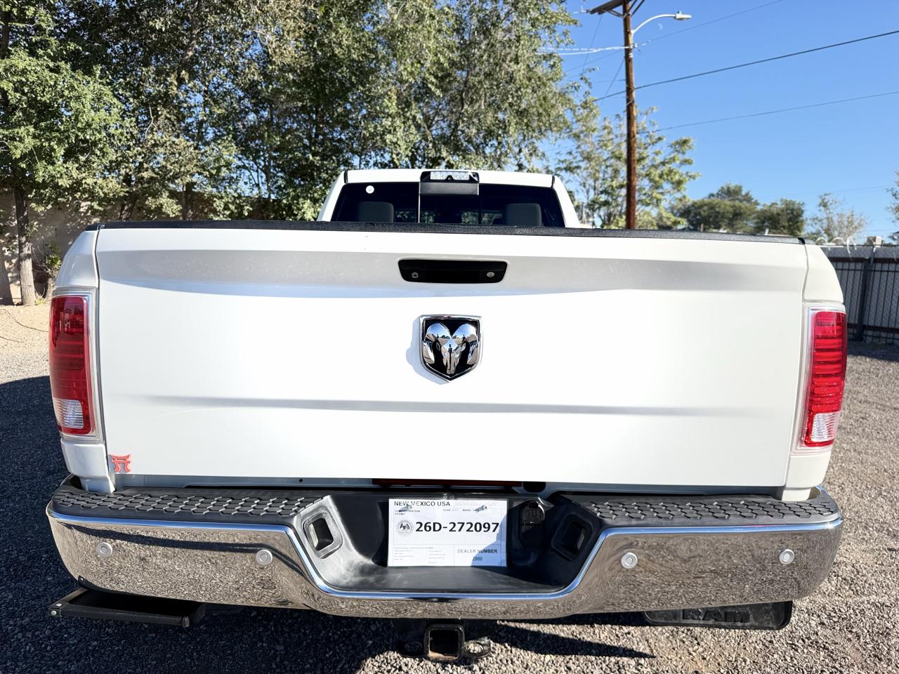 RAM 3500 Laramie 4x4 Crew Cab 8' Box 2017