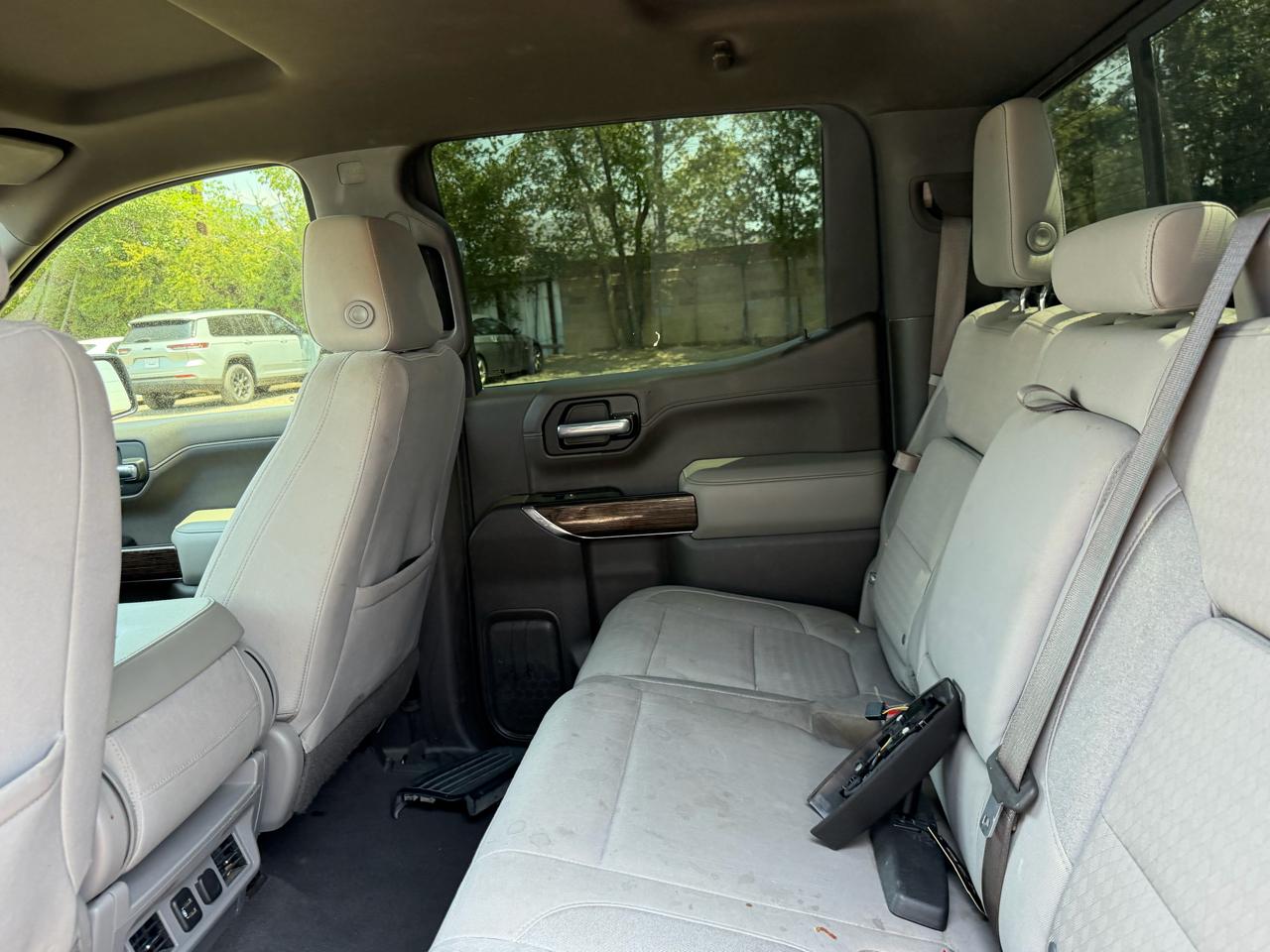 GMC Sierra 1500 4WD Crew Cab 147" SLE 2020