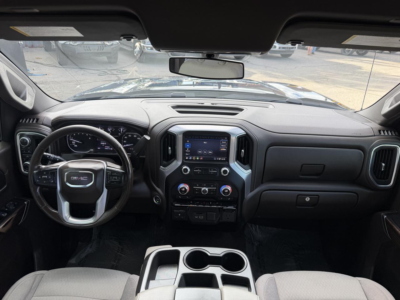 GMC Sierra 1500 4WD Crew Cab 147" SLE 2020