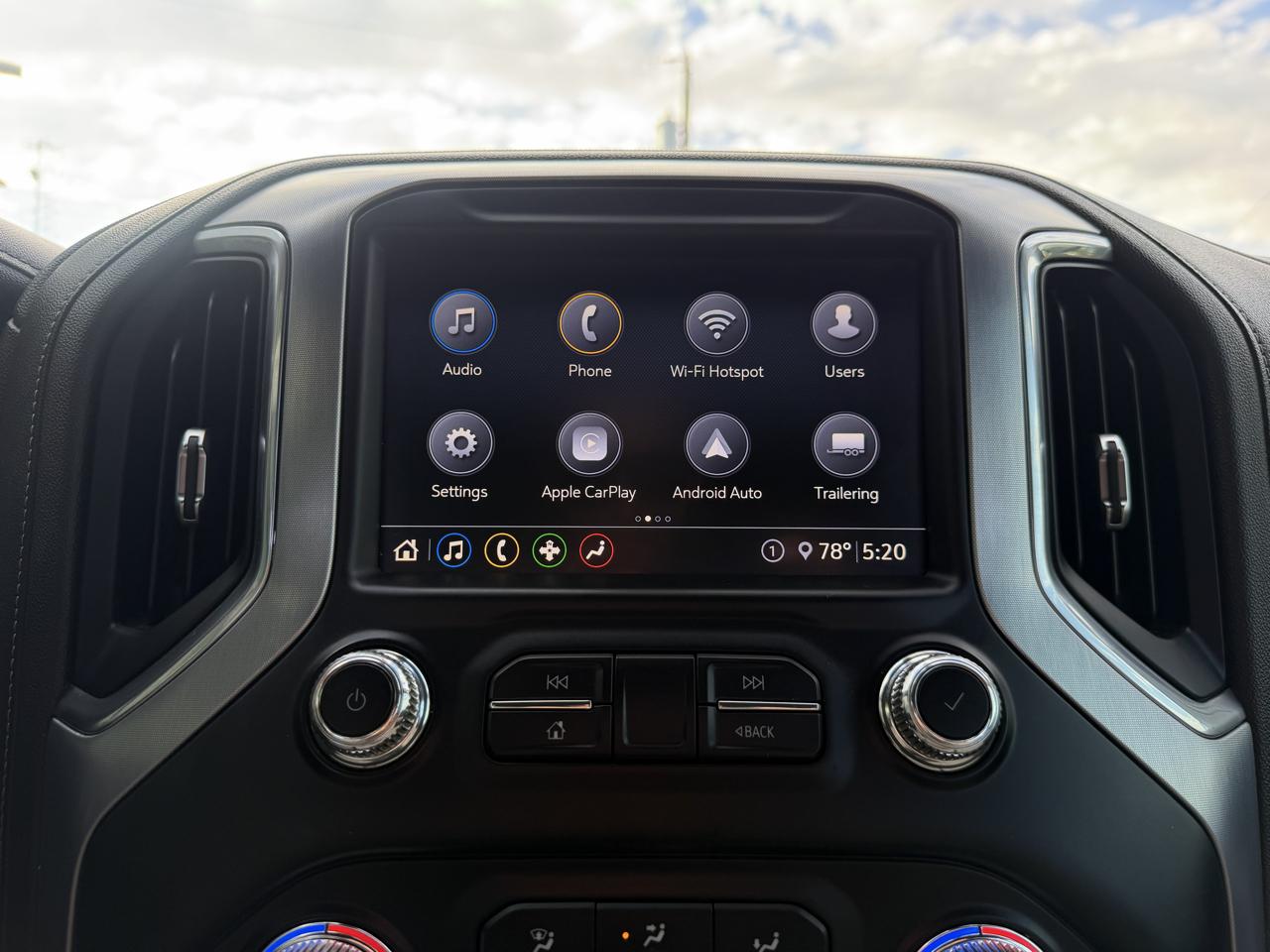 GMC Sierra 1500 4WD Crew Cab 147" SLE 2020