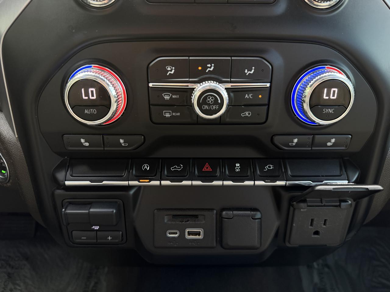 GMC Sierra 1500 4WD Crew Cab 147" SLE 2020