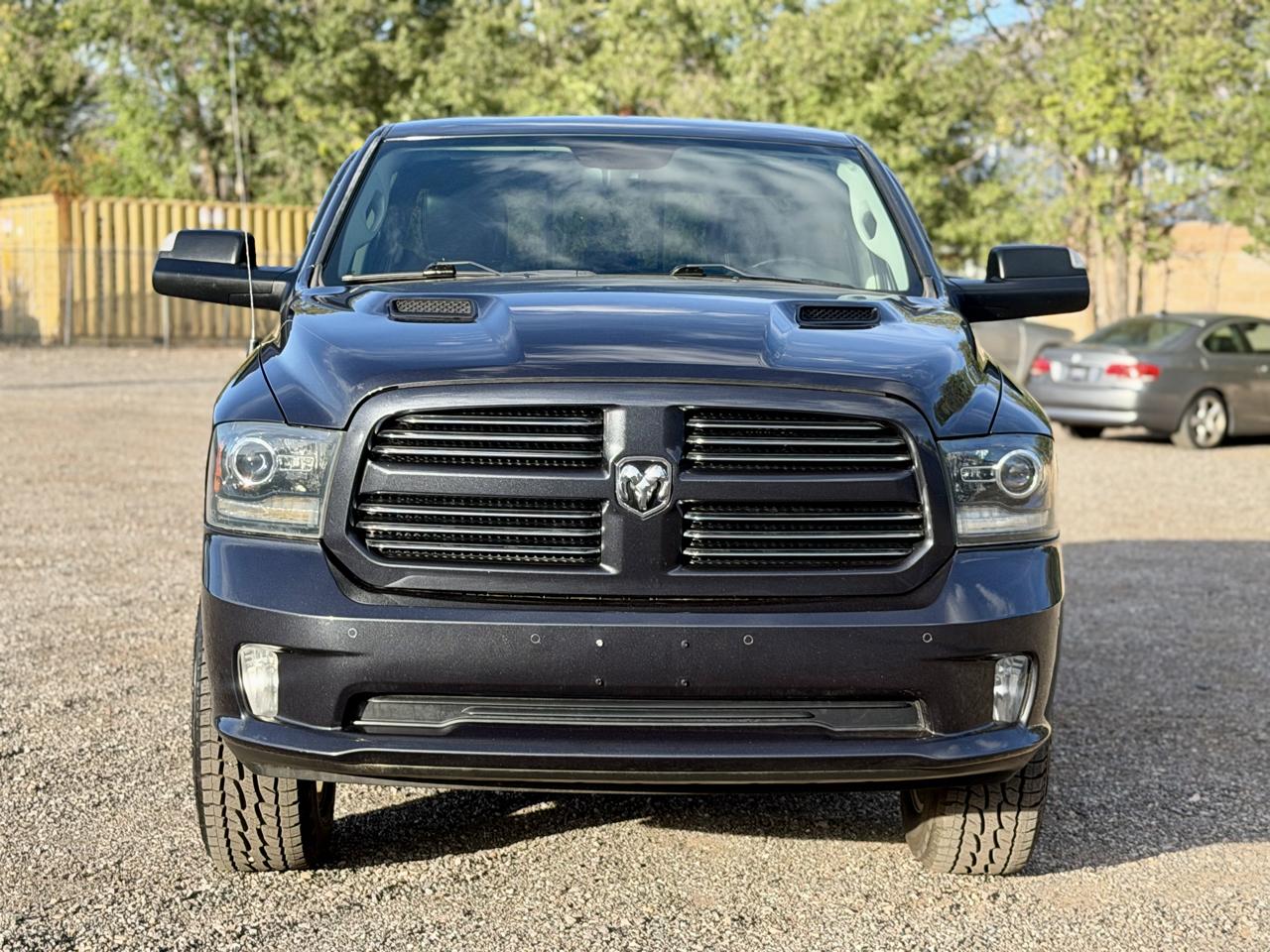 RAM 1500 4WD Crew Cab 140.5" Sport 2016