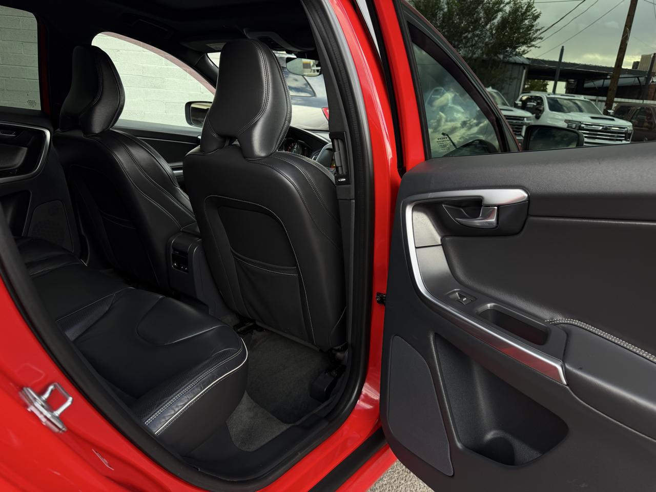 Volvo XC60 T6 AWD R-Design 2017
