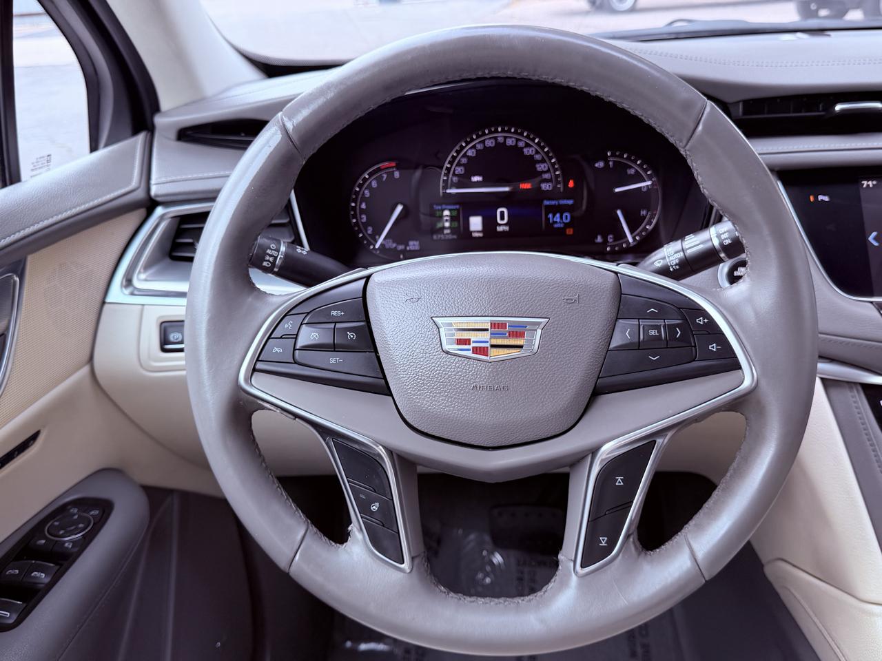 Cadillac XT5 FWD 4dr Luxury 2017