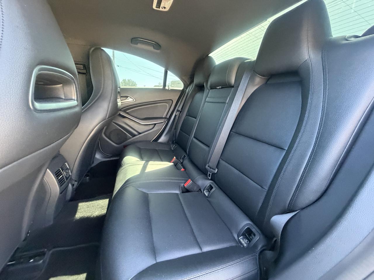 Mercedes-Benz CLA-Class 4dr Sdn CLA 250 FWD 2015