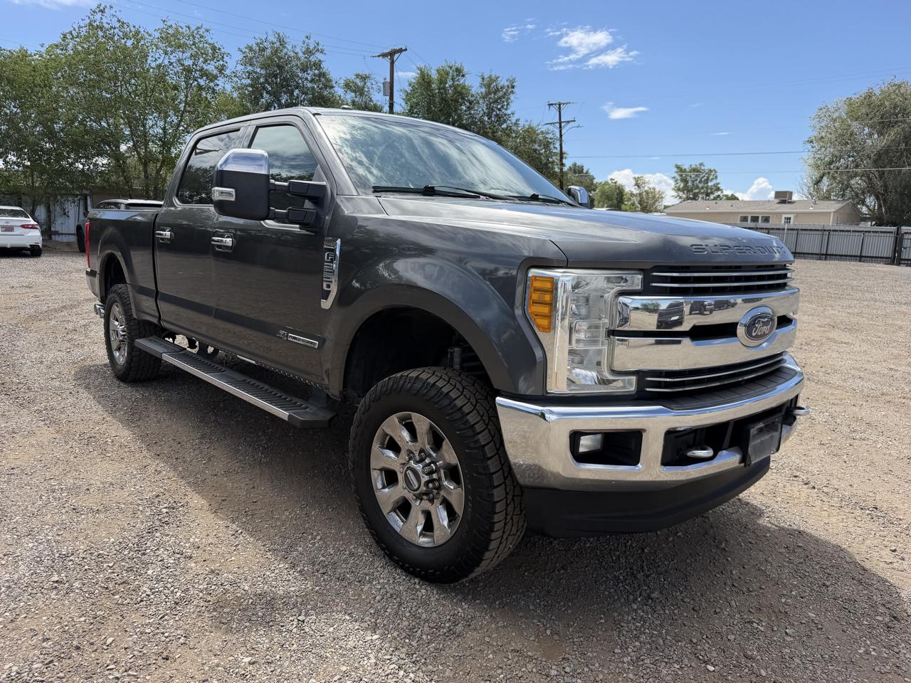 Ford Super Duty F-250 SRW King Ranch 4WD Crew Cab 8' Box 2017