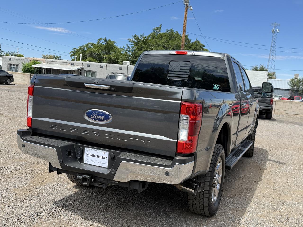 Ford Super Duty F-250 SRW King Ranch 4WD Crew Cab 8' Box 2017