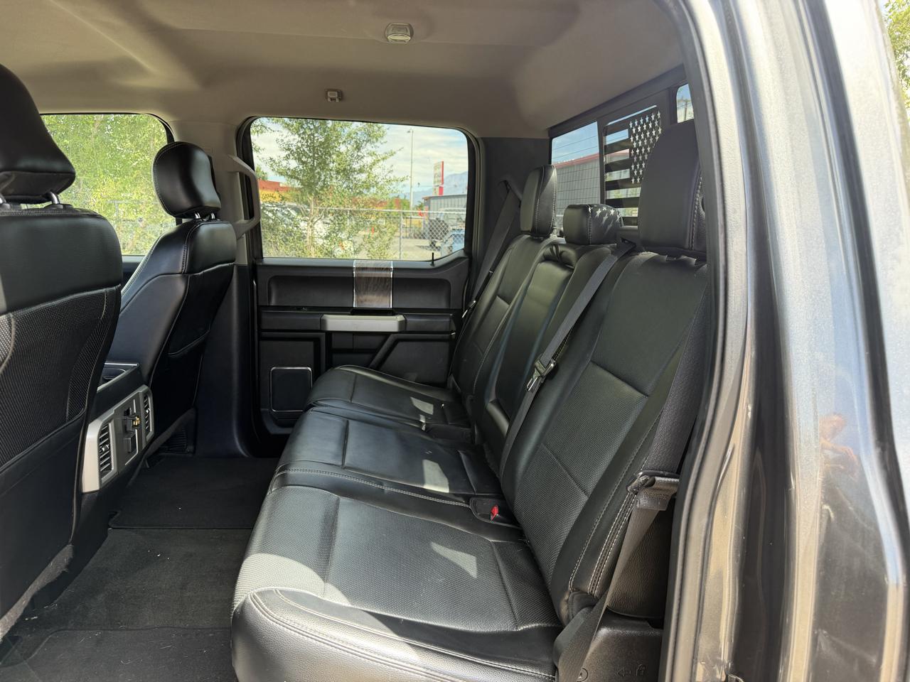 Ford Super Duty F-250 SRW King Ranch 4WD Crew Cab 8' Box 2017