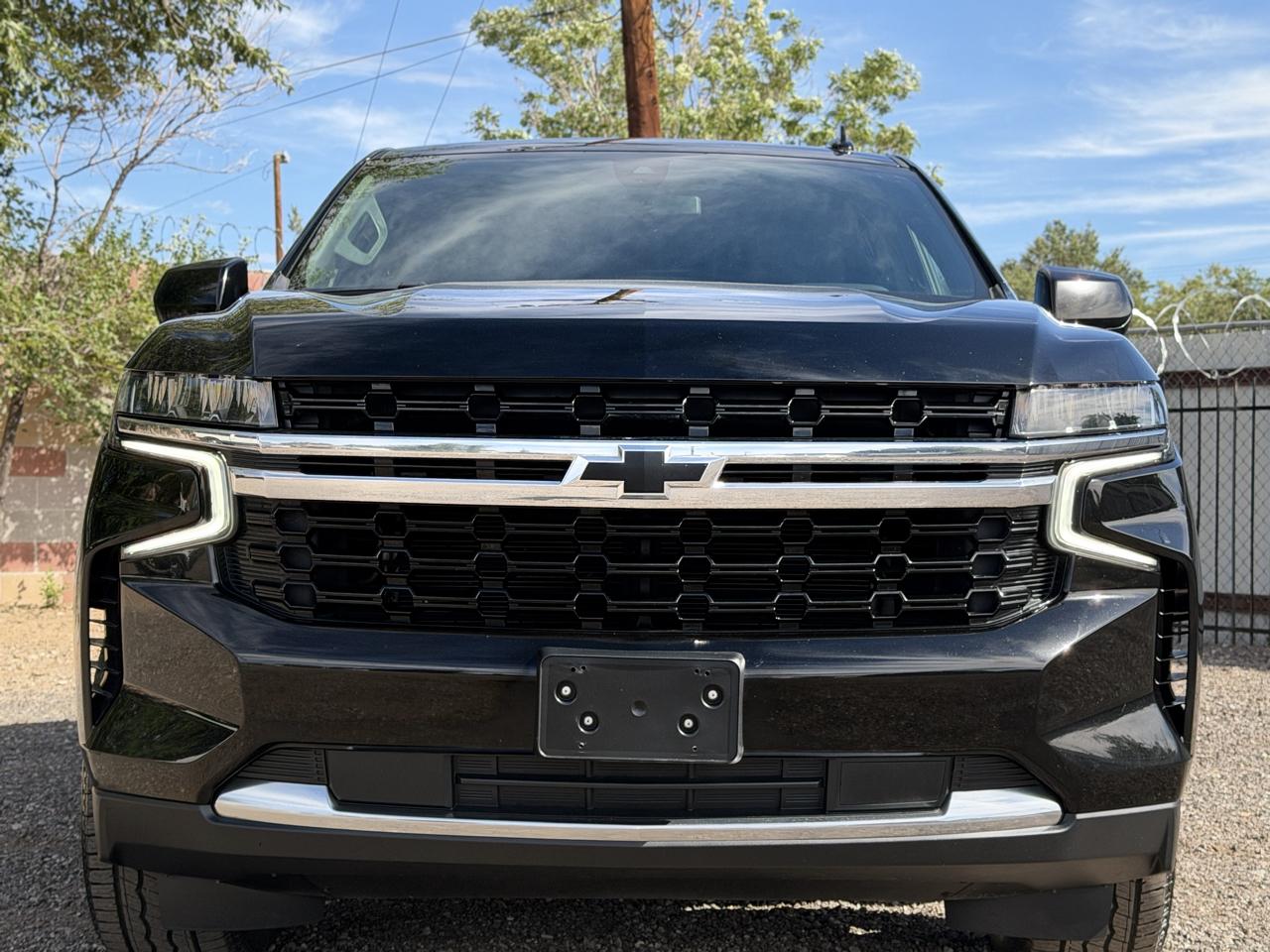 Chevrolet Suburban 2WD 4dr LS 2021
