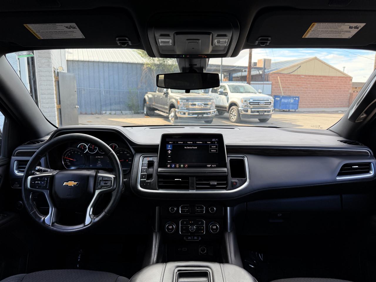Chevrolet Suburban 2WD 4dr LS 2021