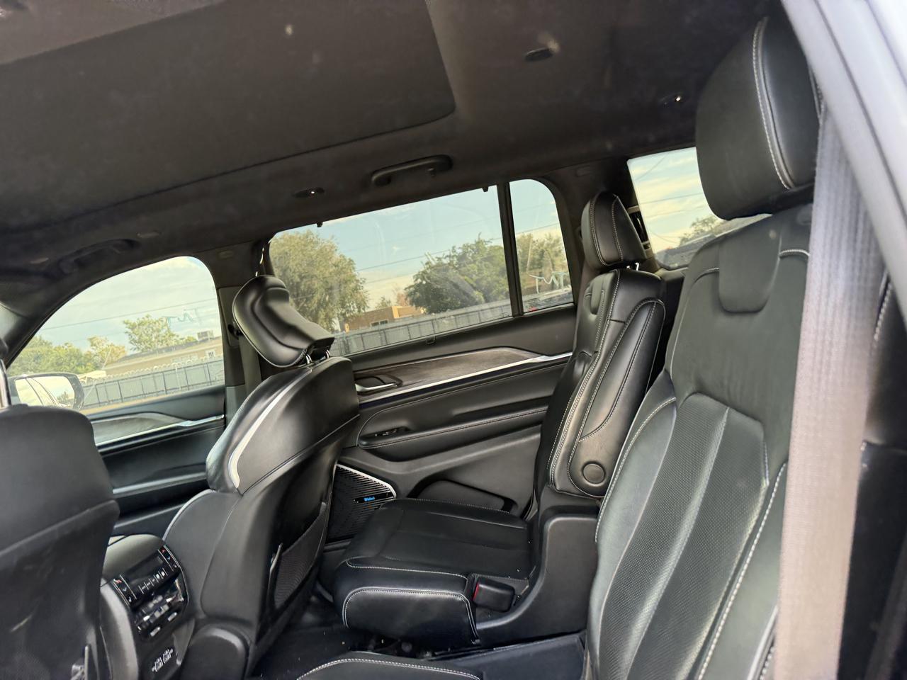 Jeep Grand Cherokee L Overland 4x2 2021