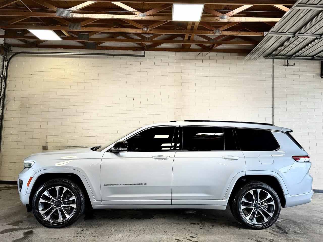 Jeep Grand Cherokee L photo 3