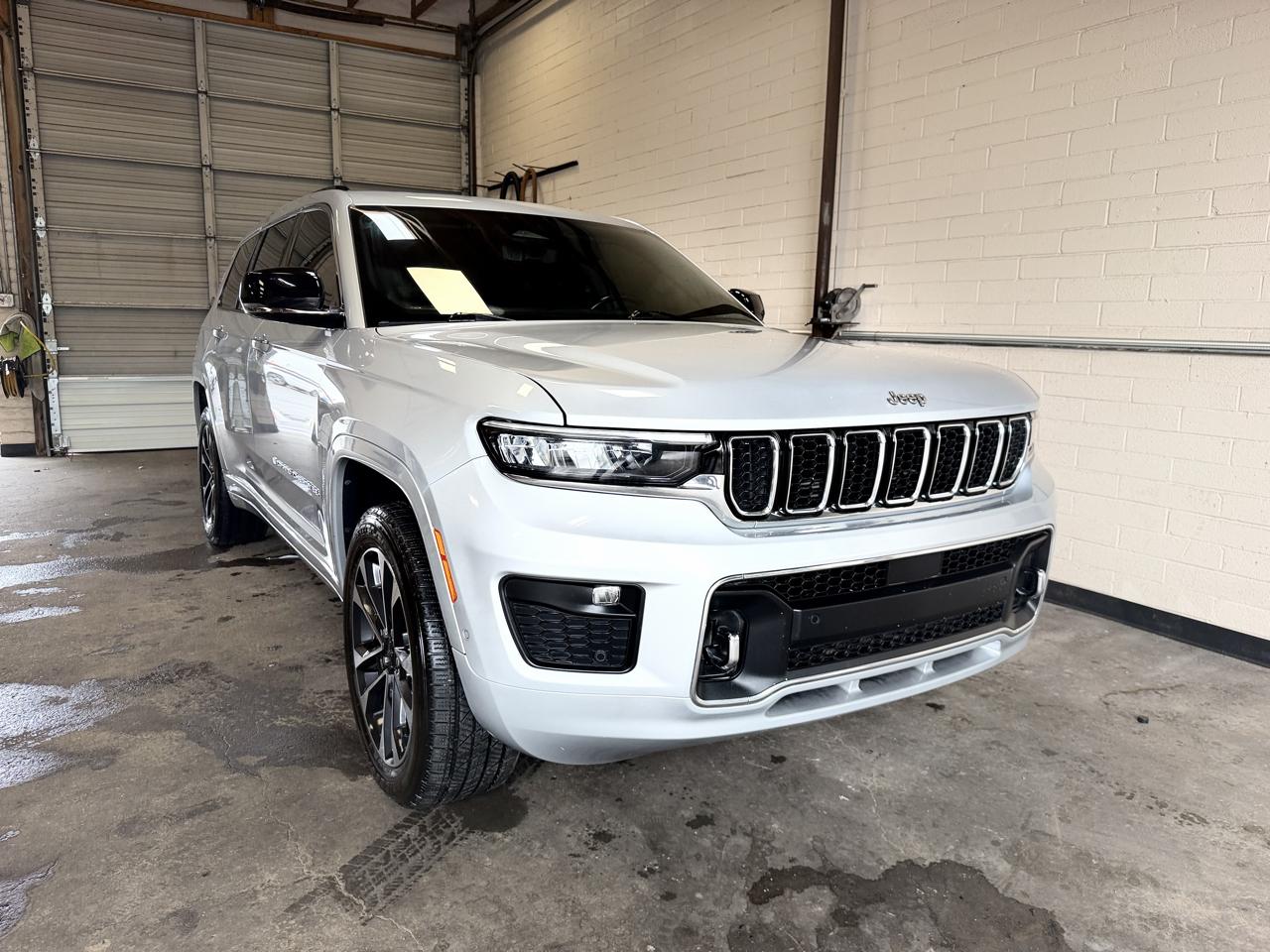 Jeep Grand Cherokee L photo 10