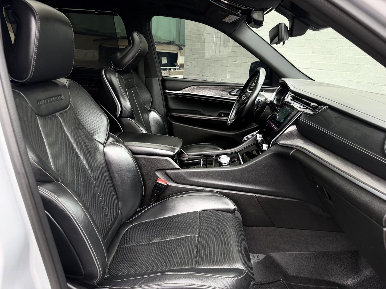 Jeep Grand Cherokee L photo 19