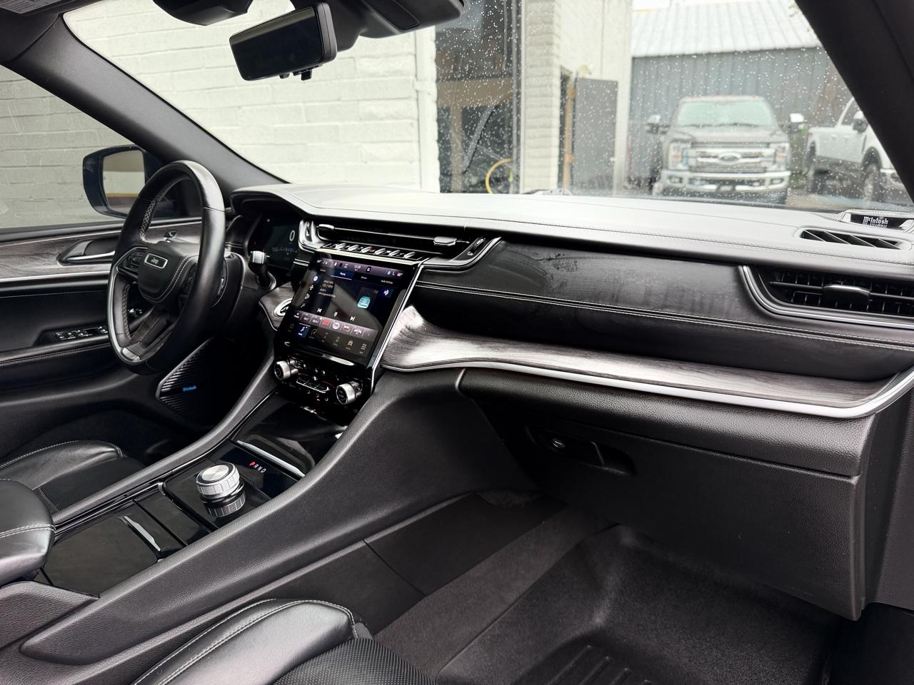 Jeep Grand Cherokee L photo 20