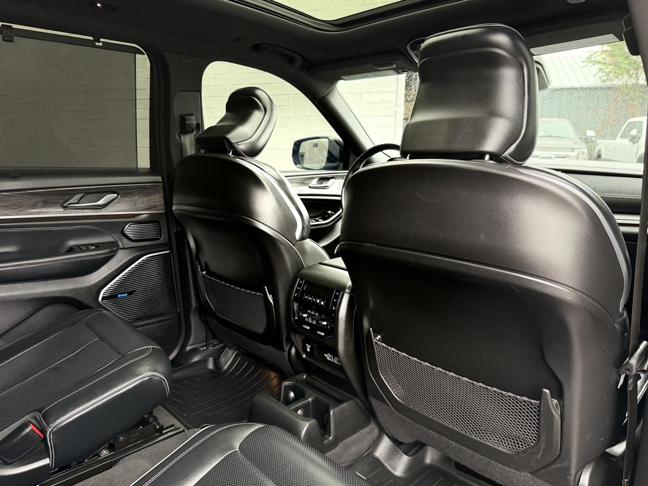Jeep Grand Cherokee L photo 23